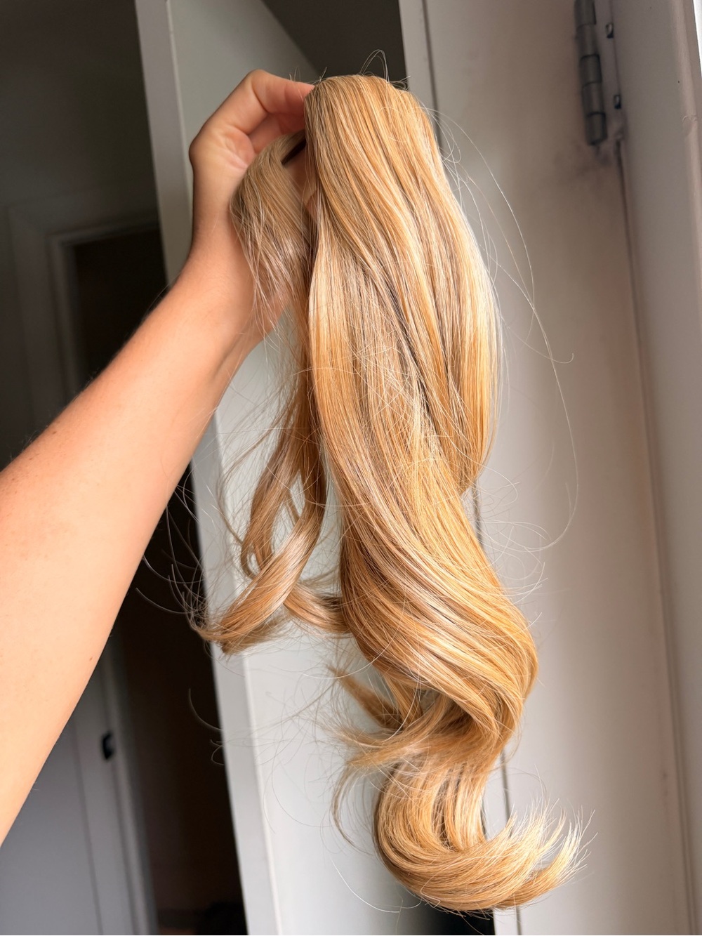 INH Lily Ponytail Extension - Honey